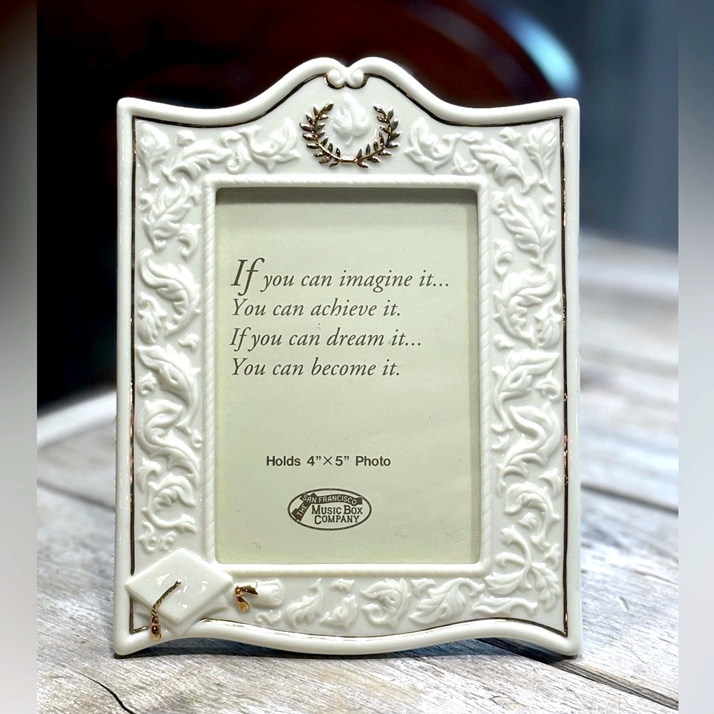 Musical San Francisco Porcelain Graduation Frame. “Pomp and Circumstance” Ivory